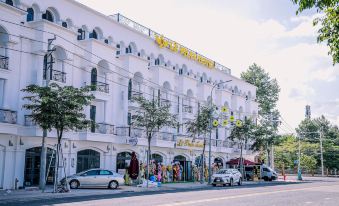 Le Phan Hotel