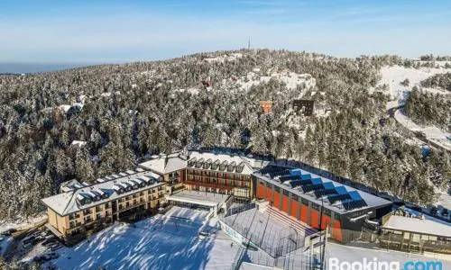 Hotel Crni Vrh