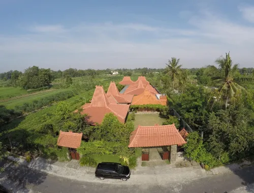 Joglo Ayem Tentrem - 3-Star