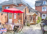 Creston Villa Guest House Hotels in Lincoln