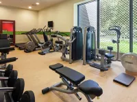 Hampton by Hilton Warsaw Airport Hotels near Okecie
