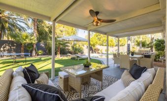 Scottsdale Dreyfus 5 Bedroom Home by RedAwning