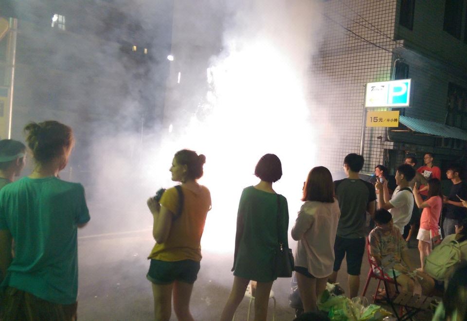 4. 매치박스 호스텔..