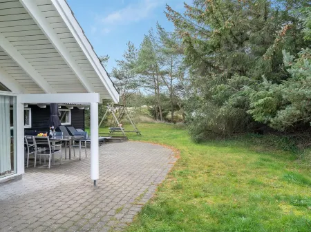 "Alhed" - 650m from the Sea