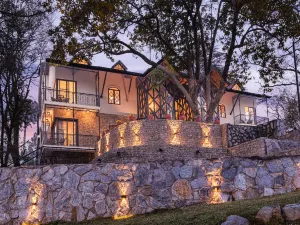 인피니티 다크봉글로우 팔람푸르