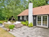 "Venko" - 2.6km from the Sea
