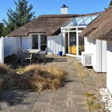 "Roulf" - 1.1km from the Sea