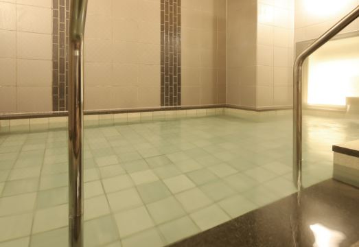 AB Hotel Kani 객실 또는 대욕장