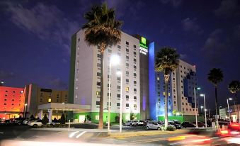 Holiday Inn Express & Suites Toluca Zona Aeropuerto