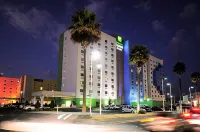 Holiday Inn Express & Suites Toluca Zona Aeropuerto Hotels near B1 Garden