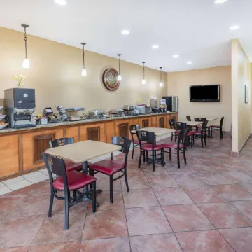 Baymont by Wyndham Cuero