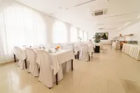 Paviljoni Slaven - Aamiainen