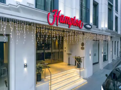 Hampton by Hilton Istanbul Old City Hotel a Istanbul