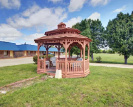 Loyalty Inn Gainesville