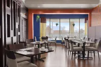Days Inn by Wyndham Blainville Conference Centre Hotels in Blainville