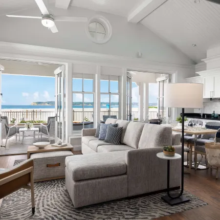 Beach Village at the Del, Lxr Hotels & Resorts