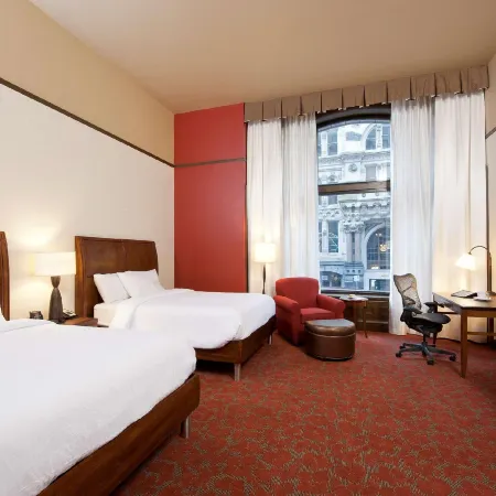 Hilton Garden Inn Milwaukee Downtown