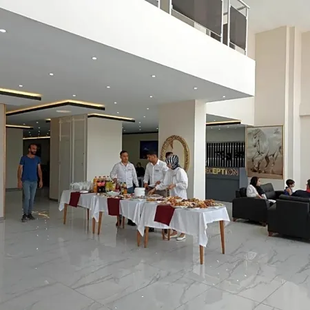 Atlihan Plus Hotel