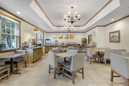 Comfort Inn & Suites Mt Rushmore Отели в г. Mount Rushmore UT