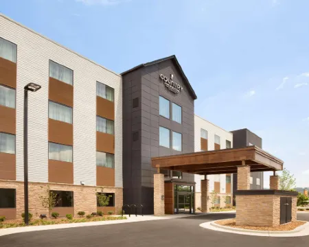 Country Inn & Suites by Radisson Asheville River Arts District Hotels in Buncombe County