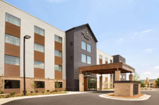 Country Inn & Suites by Radisson Asheville River Arts District Hotels in 