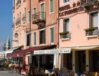 Hotel Cà Formenta Hotel in zona Riva dei Sette Martiri
