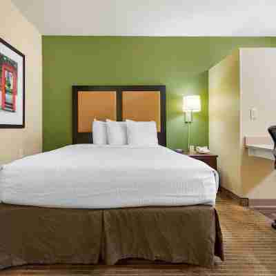 Extended Stay America Suites - Rochester - Greece Rooms