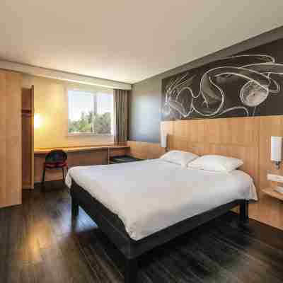 ibis Issoire Rooms
