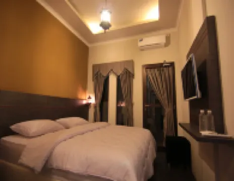 OYO Flagship 91295 Suria City Syariah Hotels in Bandung City
