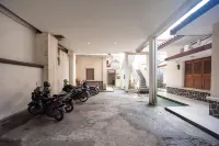 RedDoorz Plus Near RS PMI Bogor Hôtels à : Central Bogor