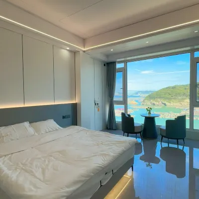 浪嶼海景民宿（旗冠頂登山入口店） 定海灣附近的飯店