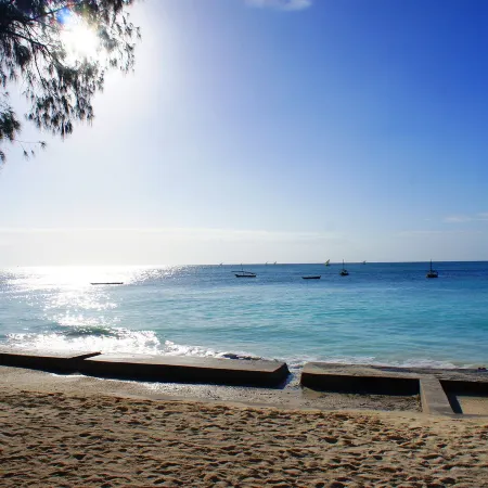 Smiles Beach Hotel