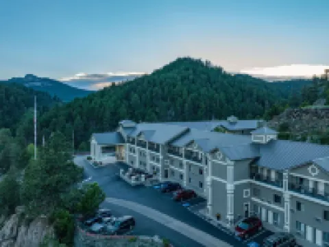 Baymont by Wyndham Keystone Near Mt. Rushmore Hotels in Pennington County