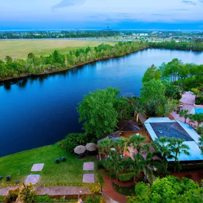 Marriott Orlando Airport Lakeside Hotels near Orlando Intl. Airport