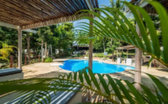 Shiralea Backpackers Resort