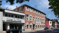 Hotel Zur Post فنادق في ترير