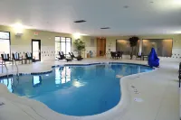 Hampton Inn & Suites Robbinsville - Pools