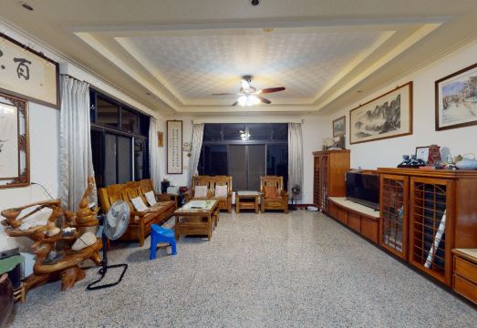 3. 가오슝 메이농 ..