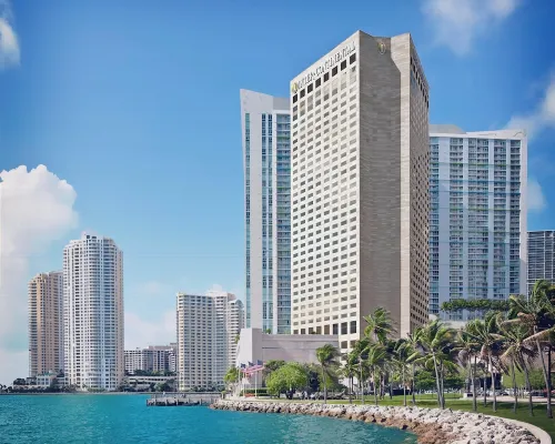 InterContinental Hotels MIAMI by IHG โรงแรมใกล้สวนเบย์ฟรอนท์