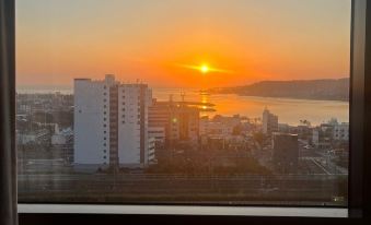 2. 에이치에비뉴 호..