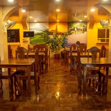 Batanes Seaside Lodge & Restaurant