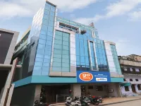 Nirmal Palace Hotels near Charbagh Railway Station