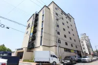 Wanju Grand Hotel Hotels near 전주김프로RC&RC카 경기장