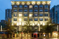 Quality Inn & Suites Downtown Vancouver Hotel in zona Digital Orca