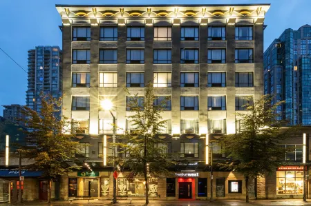 Quality Inn & Suites Downtown Vancouver Отели рядом с достопримечательностью «Arts Club Theatre Company»