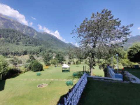 WoodStock Hotel Hotels in Pahalgam