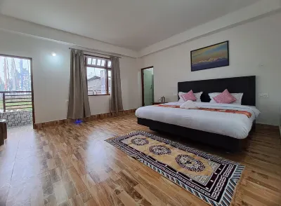 Hotel View Point Hotel di 