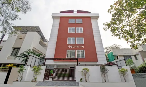 Treebo Chandraprasth Residency