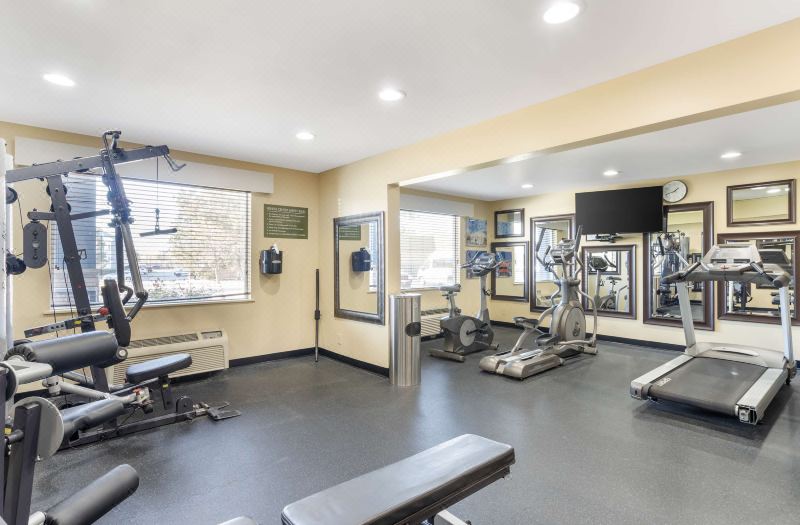 Best Western Glenview Inn-Chicagoland Inn and Suites photo 2