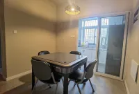 Qianchengjia's Homestay (Lanfeng Road)